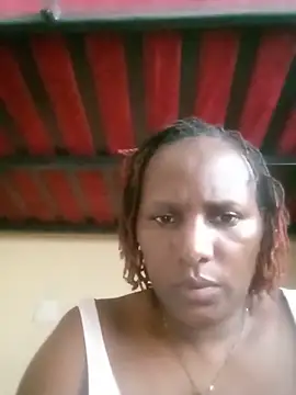 Snapshot of luckyanicia chatting on 19, 5, 2026 luckyanicia online show from 19, 5, 2026