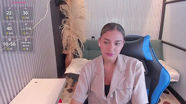 SophieWatson  online show from 4, 6, 2026