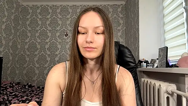 ShaylaChong online show from 27, 6, 2026