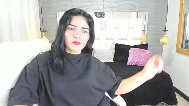 Snapshot of Lia__Kalifa chatting on 6, 6, 2026 Lia Kalifa online show from 6, 6, 2026