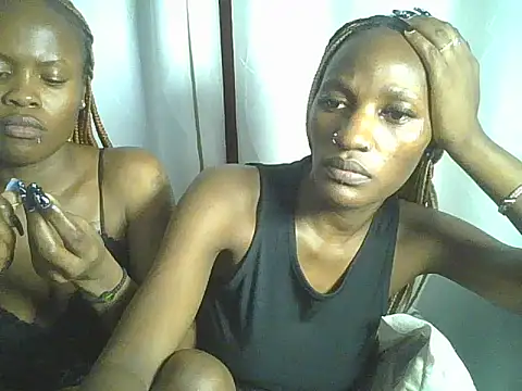 SleekCandy petites online show from 26, 6, 2026