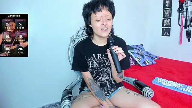 Snapshot of baby_punk_ chatting on 2, 7, 2026 baby punk online show from 2, 7, 2026