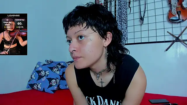 Snapshot of baby_punk_ chatting on 9, 7, 2026 baby punk online show from 9, 7, 2026