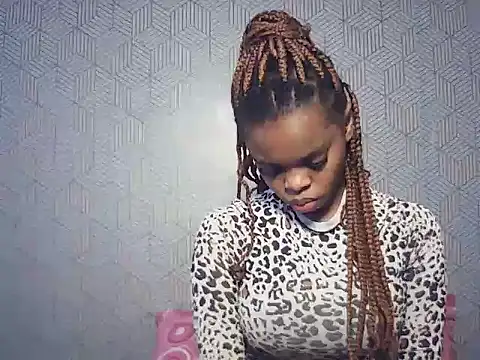 BustieLaura online show from 14, 6, 2026