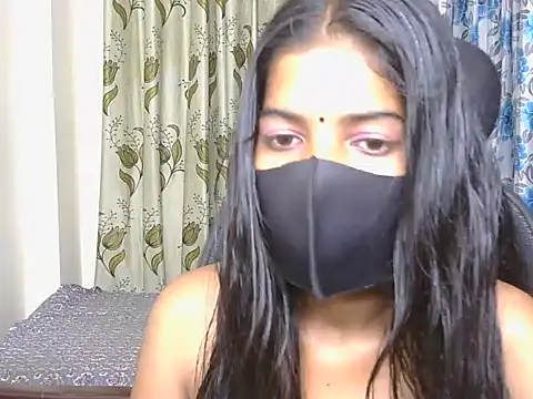 Snapshot of hoty-pihu chatting on 20, 5, 2026 hoty-pihu online show from 20, 5, 2026