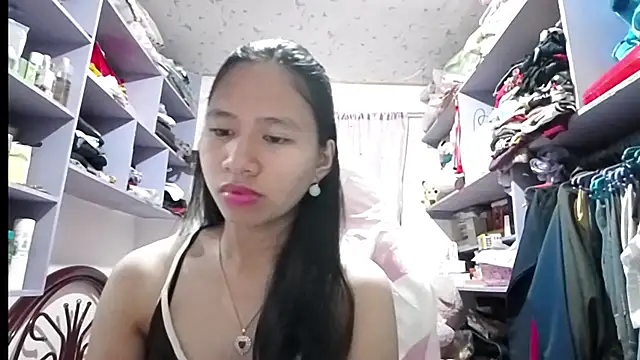 Snapshot of JoyeAmesbury chatting on 29, 6, 2026 JoyeAmesbury online show from 29, 6, 2026