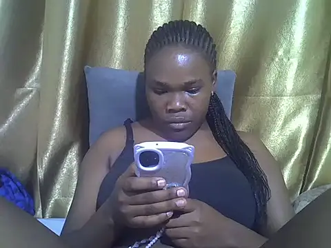 lovelymeli2 online show from 12, 6, 2026