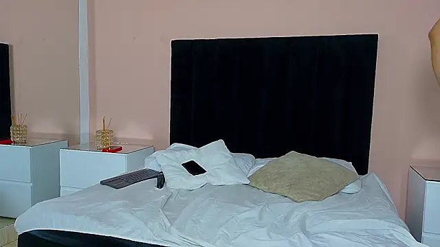 Snapshot of MILA_AND_COTI chatting on 18, 7, 2026 MILA AND COTI online show from 18, 7, 2026