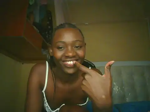 Preetygirlyz online show from 28, 6, 2026