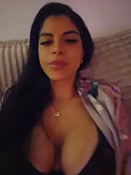 Snapshot of Yaaaaanee2 chatting on 17, 5, 2026 Yaaaaanee2 online show from 17, 5, 2026