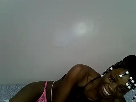 Snapshot of sweest_caster chatting on 3, 6, 2026 sweest caster online show from 3, 6, 2026