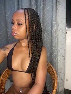 sexyie caramel online show from 18, 6, 2026