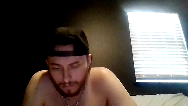 Tallhungcloudyyy online show from 15, 6, 2026