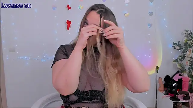 Snapshot of evilla_brill_ chatting on 21, 5, 2026 evilla brill online show from 21, 5, 2026