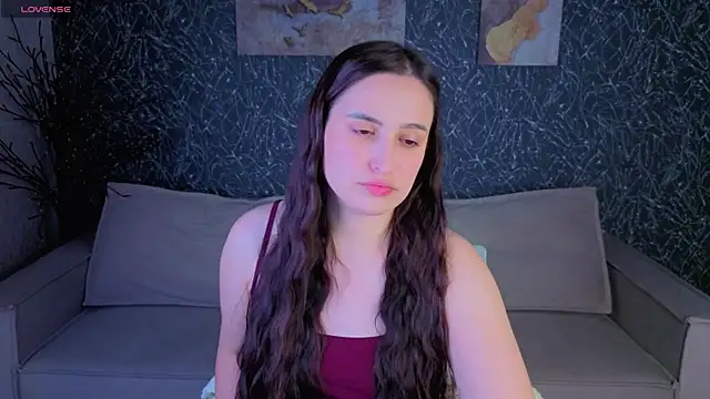Elizabet Colllins online show from 16, 6, 2026
