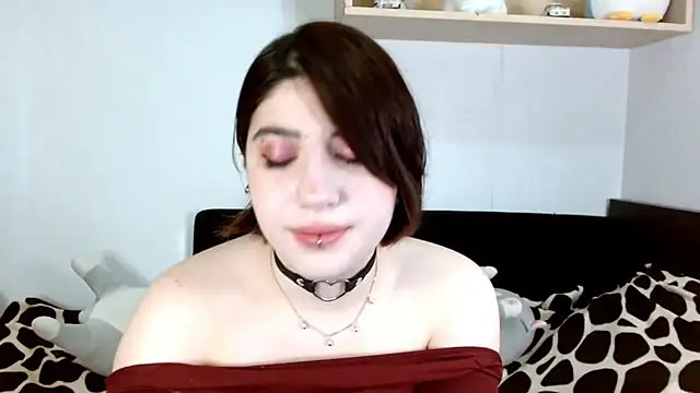 Snapshot of Oriana_secret chatting on 27, 6, 2026 Oriana secret online show from 27, 6, 2026
