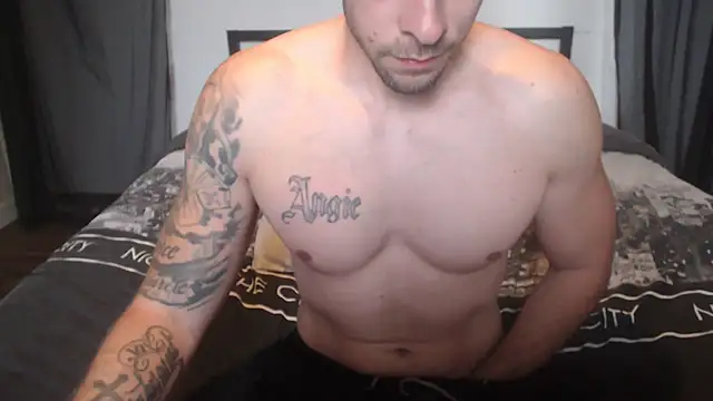 Snapshot of DevilFitness chatting on 19, 5, 2026 DevilFitness online show from 19, 5, 2026