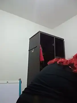 Snapshot of bruja_sscarlata chatting on 2, 6, 2026 bruja sscarlata online show from 2, 6, 2026