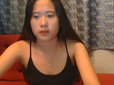 Snapshot of petiteasian_pinaygirl chatting on 2, 6, 2026 petiteasian pinaygirl online show from 2, 6, 2026