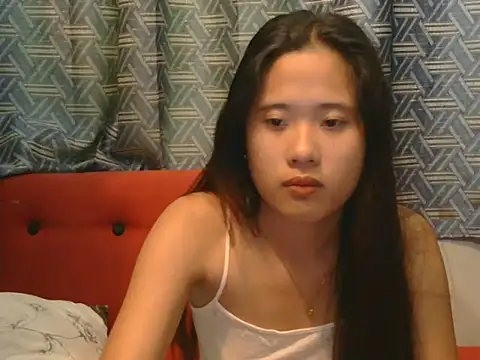 Snapshot of petiteasian_pinaygirl chatting on 13, 6, 2026 petiteasian pinaygirl online show from 13, 6, 2026