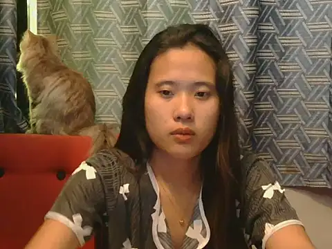 Snapshot of petiteasian_pinaygirl chatting on 17, 6, 2026 petiteasian pinaygirl online show from 17, 6, 2026
