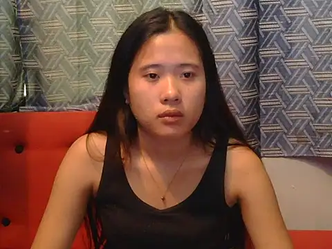 Snapshot of petiteasian_pinaygirl chatting on 1, 7, 2026 petiteasian pinaygirl online show from 1, 7, 2026