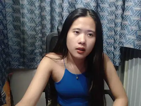 Snapshot of petiteasian_pinaygirl chatting on 29, 7, 2026 petiteasian pinaygirl online show from 29, 7, 2026