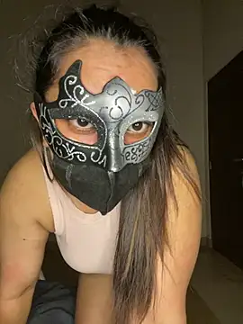 LioraWance online show from 25, 6, 2026