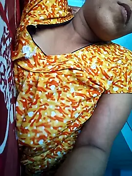 Snapshot of ritu4 chatting on 28, 5, 2026 ritu4 online show from 28, 5, 2026
