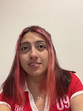 Snapshot of Emma_Cut chatting on 27, 5, 2026 Emma Cut online show from 27, 5, 2026
