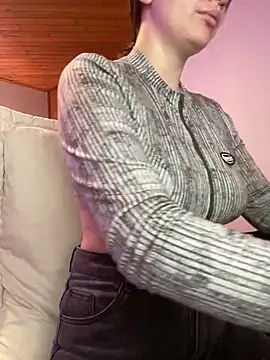 Angela pink18 online show from 30, 6, 2026