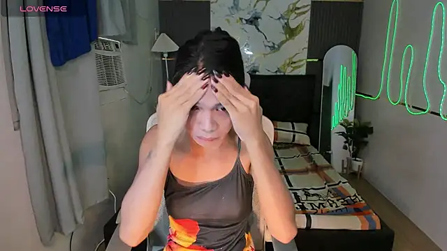 Snapshot of Alexa_therealhorsecock chatting on 7, 7, 2026 Alexa therealhorsecock online show from 7, 7, 2026