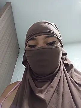 Snapshot of Samira_1 chatting on 19, 6, 2026 Samira 1 online show from 19, 6, 2026