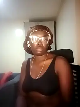 Snapshot of curvymarl chatting on 22, 6, 2026 curvymarl online show from 22, 6, 2026