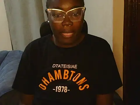 Snapshot of curvymarl chatting on 28, 6, 2026 curvymarl online show from 28, 6, 2026