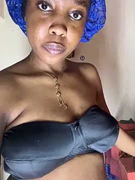 Snapshot of Sweet_Linah1 chatting on 8, 6, 2026 Sweet Linah1 online show from 8, 6, 2026
