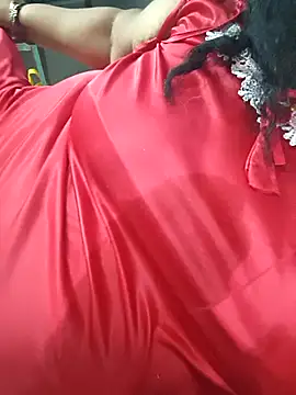 Snapshot of geetha431 chatting on 17, 7, 2026 geetha431 online show from 17, 7, 2026