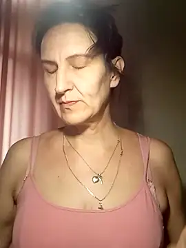 Snapshot of Alene_Lorrie chatting on 4, 7, 2026 Alene Lorrie online show from 4, 7, 2026