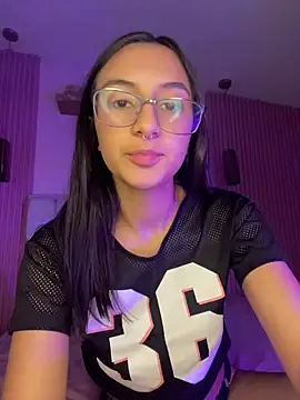 MoonLitDoll online show from 11, 6, 2026