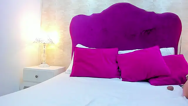 Snapshot of AlexaGill chatting on 10, 6, 2026 AlexaGill online show from 10, 6, 2026