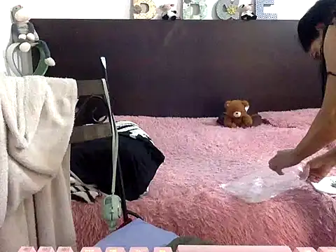 Snapshot of mommy-flabia chatting on 1, 7, 2026 mommy-flabia online show from 1, 7, 2026