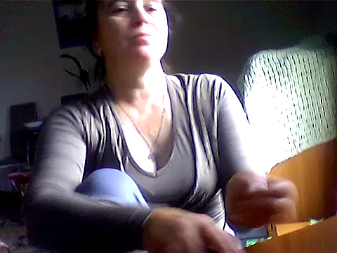 Snapshot of AniaCool77 chatting on 12, 6, 2026 AniaCool77 online show from 12, 6, 2026