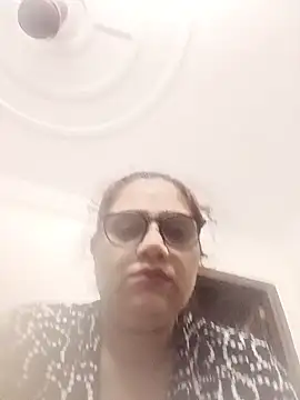 Snapshot of yourchahat27 chatting on 25, 5, 2026 yourchahat27 online show from 25, 5, 2026