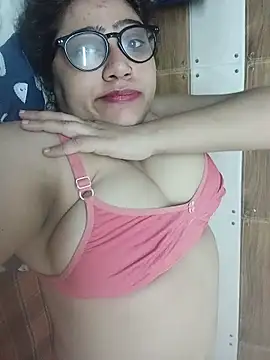 Snapshot of yourchahat27 chatting on 22, 6, 2026 yourchahat27 online show from 22, 6, 2026