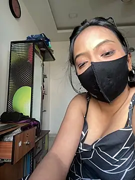 Snapshot of livia_dolls chatting on 13, 6, 2026 livia dolls online show from 13, 6, 2026