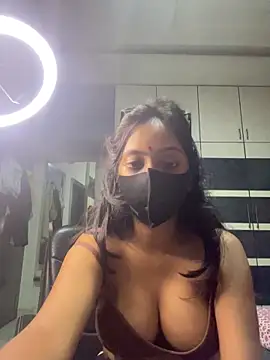 Snapshot of livia_dolls chatting on 19, 6, 2026 livia dolls online show from 19, 6, 2026