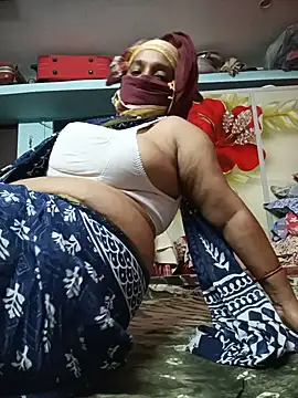 Snapshot of satabdibannerjee38 chatting on 5, 7, 2026 satabdibannerjee38 online show from 5, 7, 2026