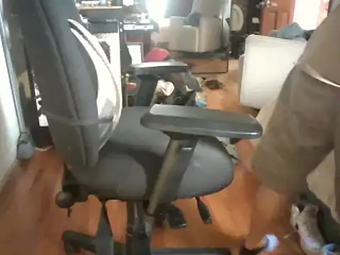 Snapshot of Clevername90 chatting on 9, 9, 2025 Clevername90 online show from 9, 9, 2025