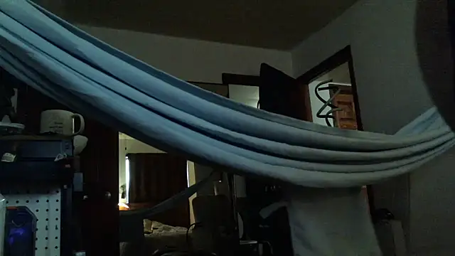 Snapshot of Clevername90 chatting on 2, 10, 2025 Clevername90 online show from 2, 10, 2025