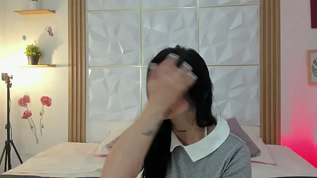 Snapshot of Anniee_333 chatting on 19, 6, 2026 Anniee 333 online show from 19, 6, 2026